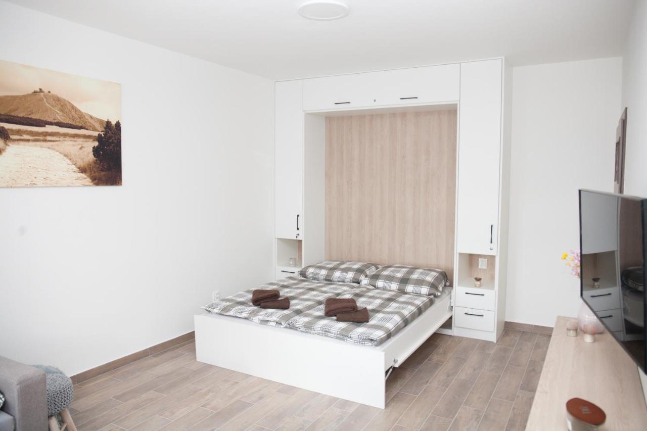 Apartman Horni Misecky J4 Zewnętrze zdjęcie